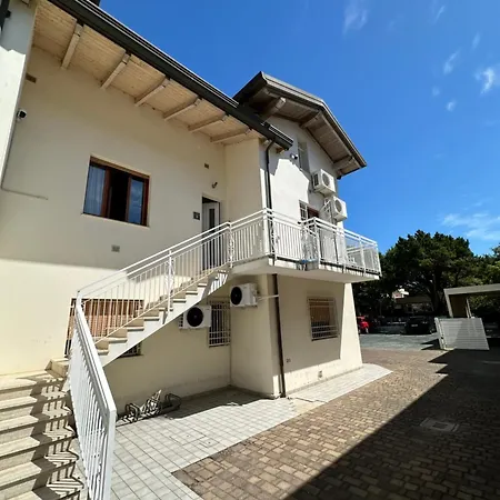Apt Nettuno - Relax Prive - 3 Bedrooms - 2 Baths - Ac - Parking - Wifi Cervia