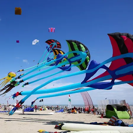 Nettuno - Relax Prive - 3 Bedrooms - 2 Baths - Ac - Parking - Wifi *