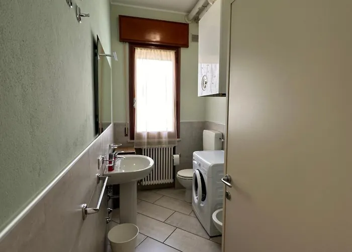 아파트 Nettuno - Relax Prive - 3 Bedrooms - 2 Baths - Ac - Parking - Wifi *