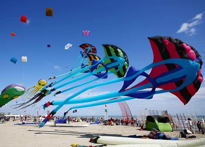 Nettuno - Relax Prive - 3 Bedrooms - 2 Baths - Ac - Parking - Wifi *