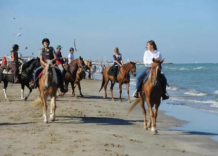 Nettuno - Relax Prive - 3 Bedrooms - 2 Baths - Ac - Parking - Wifi 아파트 *