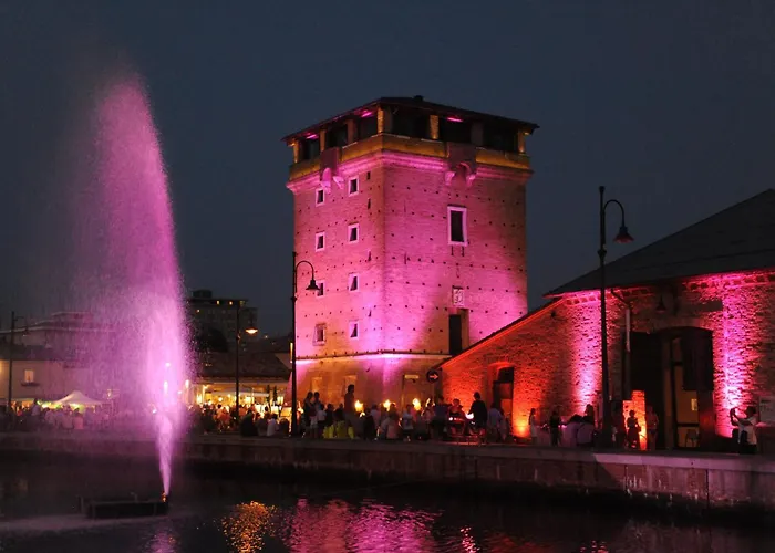 아파트 Nettuno - Relax Prive - 3 Bedrooms - 2 Baths - Ac - Parking - Wifi